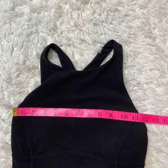 Lululemon Key To Balance Yoga Tank Top Black Crop Built in Bra Size 2 Athletic G - Picture 7 of 8